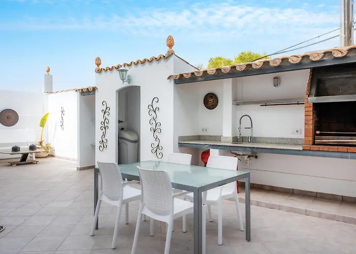 Semesterbostad La Casita *